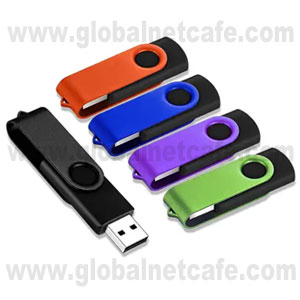 MEMORIA  USB      8GB  GENERICA DE COLORES CON COLGADOR 100% Nuevo